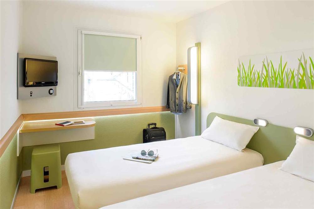 Ibis Styles Les Sables Olonne Otel Oda fotoğraf